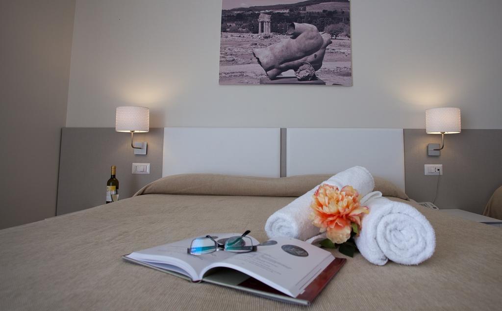 Hotel Costazzurra Museum & Spa سان ليون المظهر الخارجي الصورة